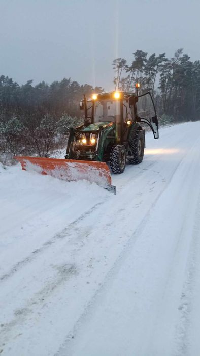 Usługi minikoparka,ładowarka przegubowa schaffer,minitraktorem z Glebo