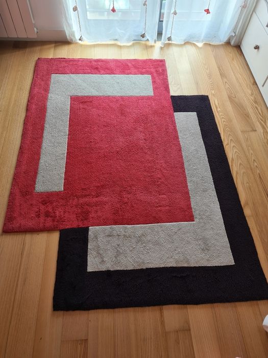 Tapete preto, vermelho e branco