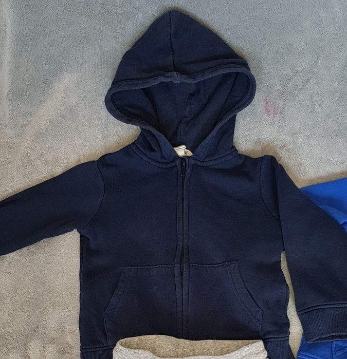 98 / 104 Bluza bluzy H&M spodnie dresy dresowe zestaw dla chłopca