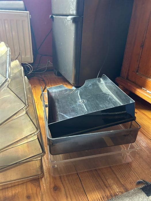 Segregatory plastikowe do biura