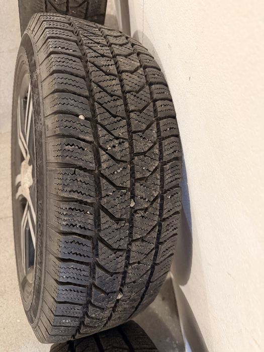Felgi aluminiove Inter Action Vw t6/t5 opony zima