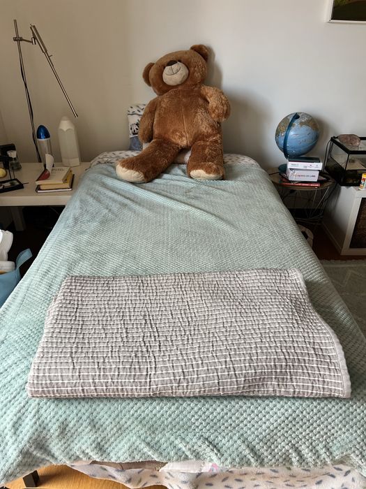 Cama solteiro com colchão 90 x 190 cm