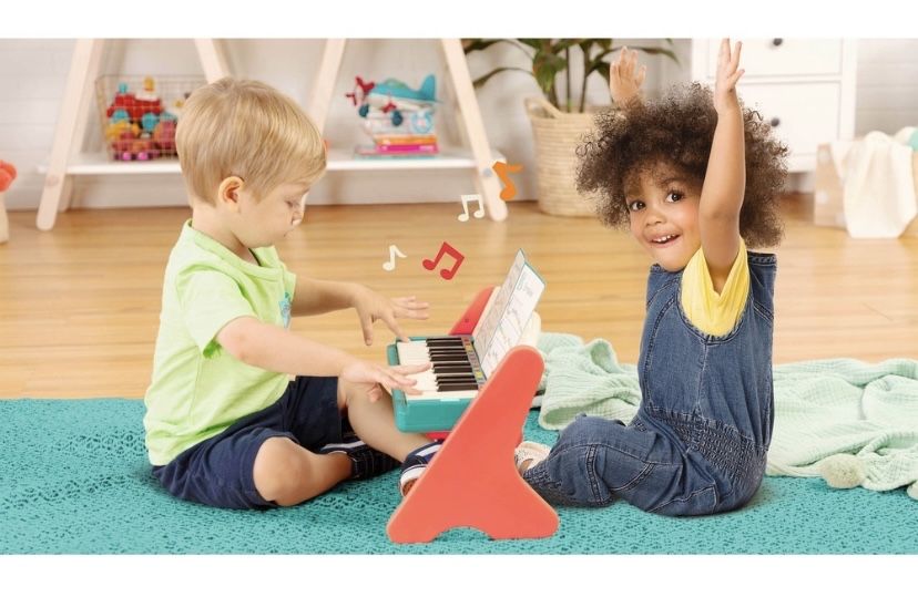 Новинка Вау дитяче піаніно з мелодіями Баттат piano Battat