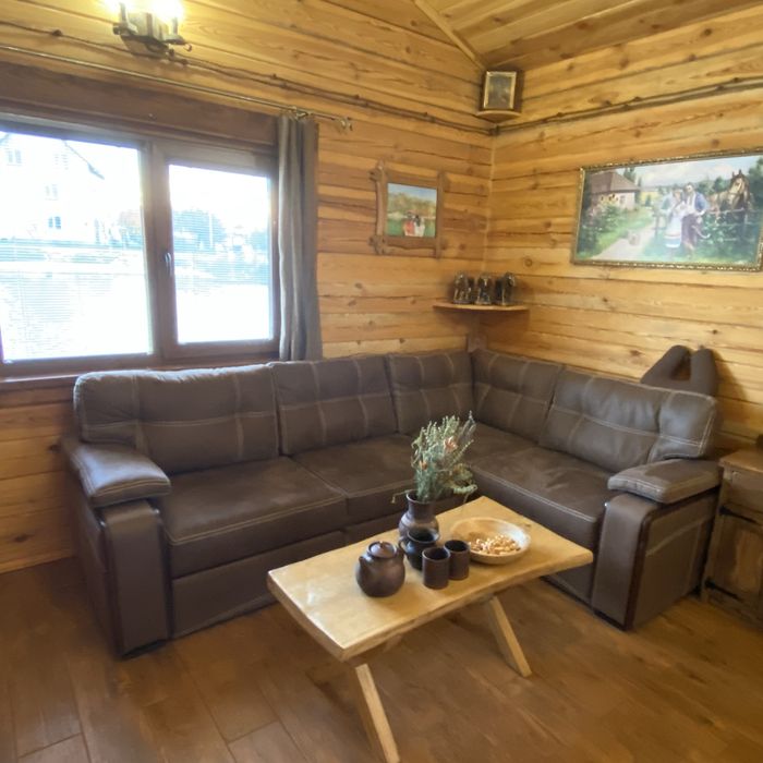 Дом с баней на озере Мартышев. Киев. Осокорки.