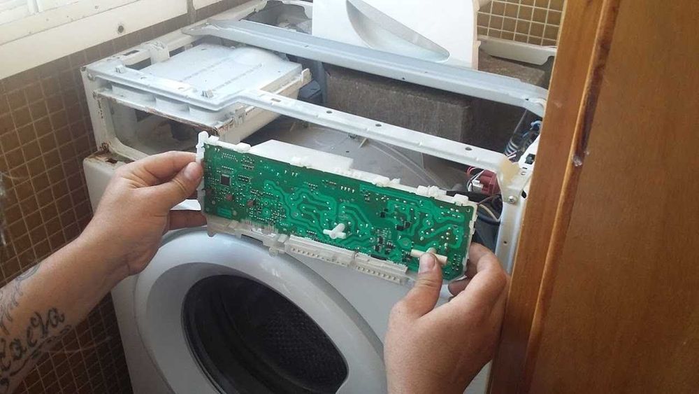 Reparação e assintencia tecnica de maquinas de lavar roupa e louça