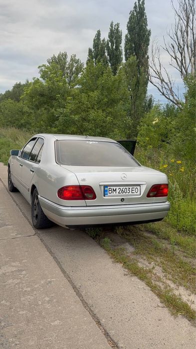 Прадам Мерседес W210