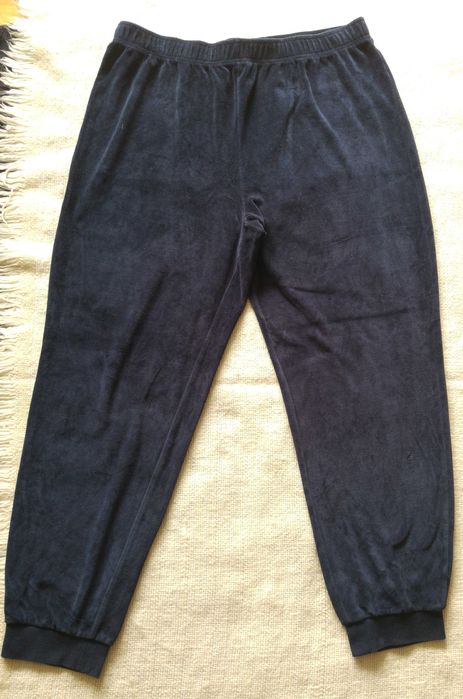 Spodnie dresowe damskie