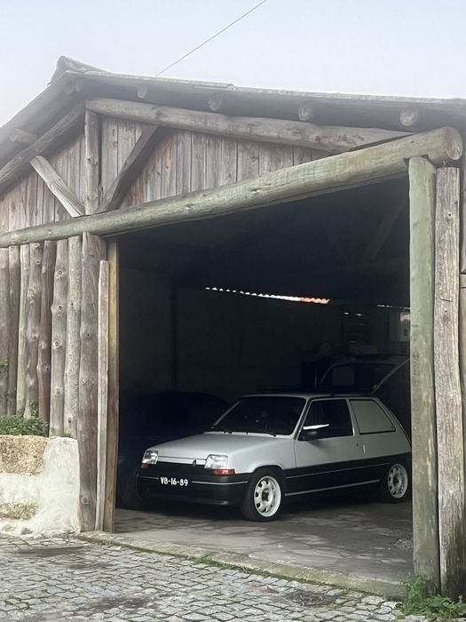 Renault super 5