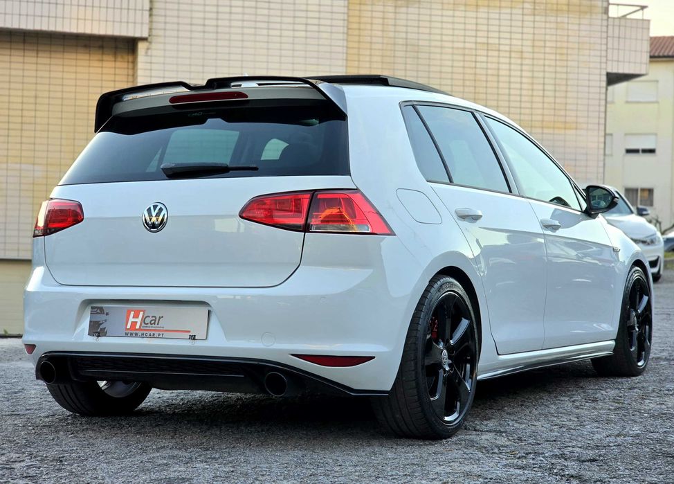 VOLKSWAGEN GOLF 7 CUP 1.6TDI 110CV "LOOK GTI" "FULL EXTRAS"