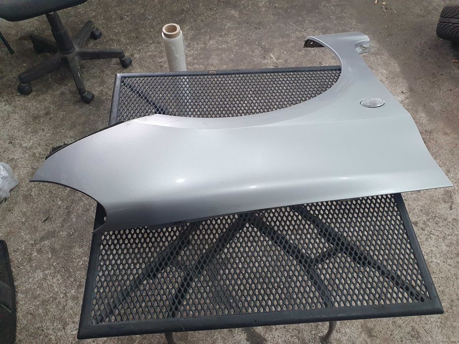 Blotnik prawy Peugeot 307 EZRC