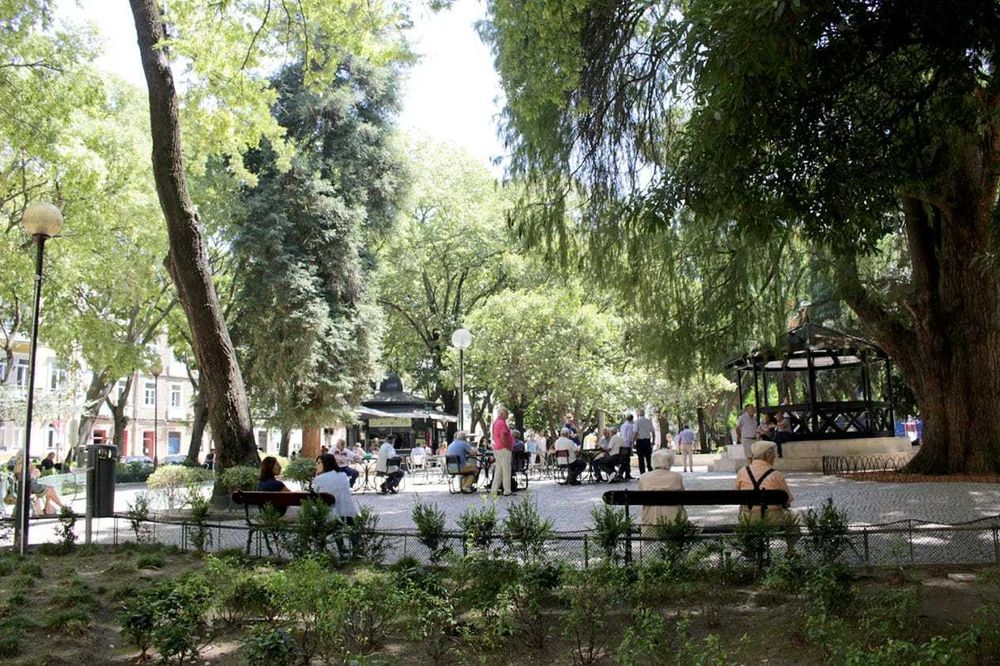 PARQUEAMENTO ZONA CENTRAL CAMPO OURIQUE - LISBOA