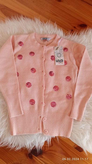 Кофтинка на дівчинку 7-8 років