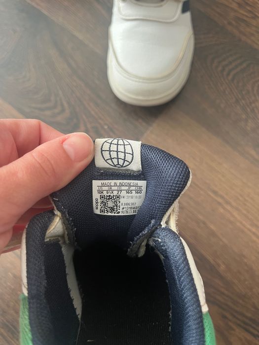 Дитячі кросівки adidas