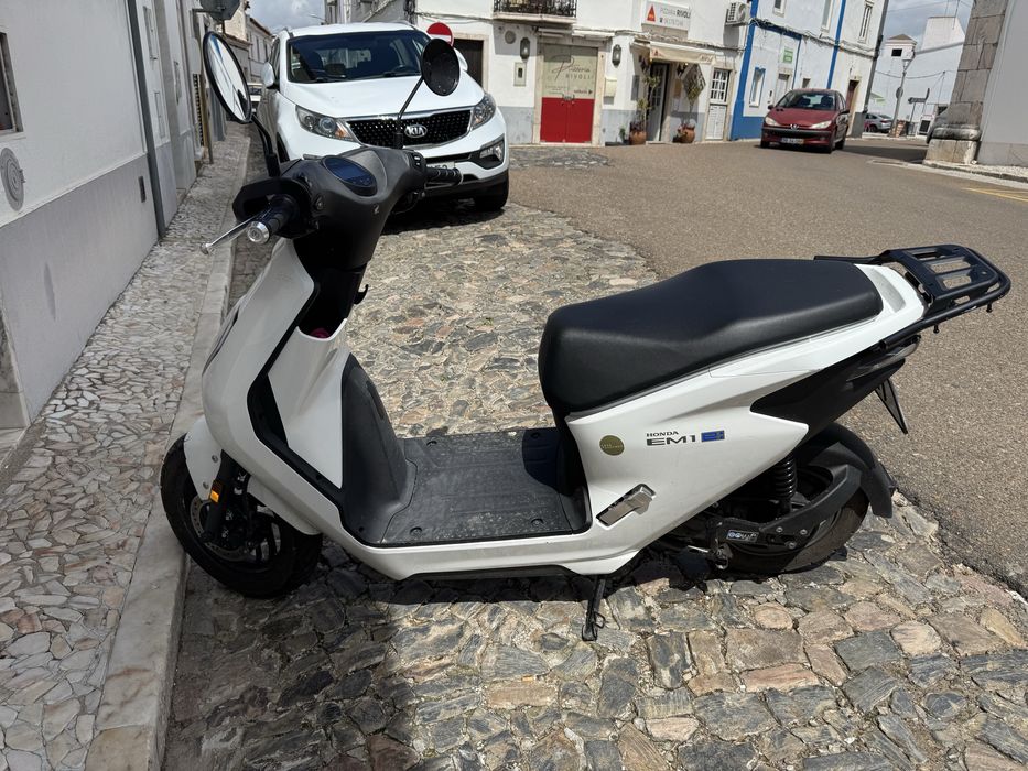 Honda EM1 e: usada para venda