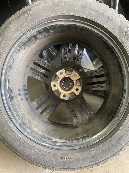 Felgi aluminiowe czarne do BMW 18 cali