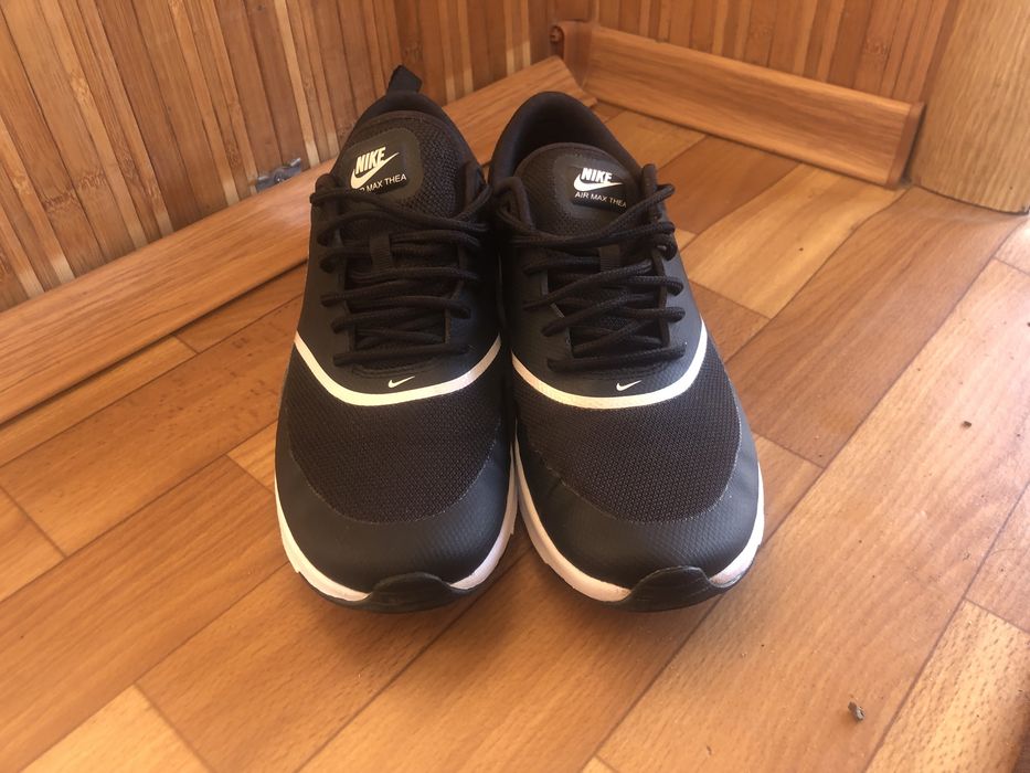Кросівки nike розмір 38 стан ілеал