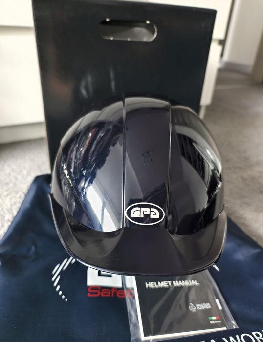 Kask jeździecki GPA speed air hybrid lśniący granatowy 60cm