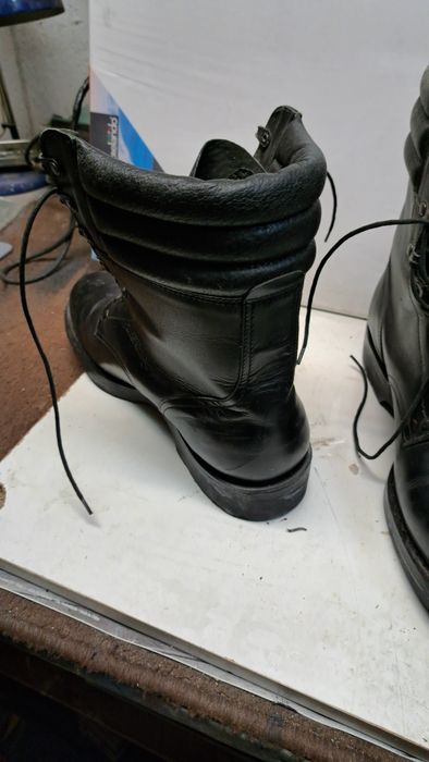 Buty wojskowe numer 42