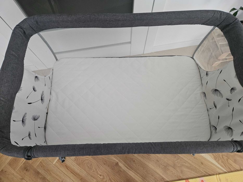 Łóżeczko dostawne lionelo leonie plus Grey