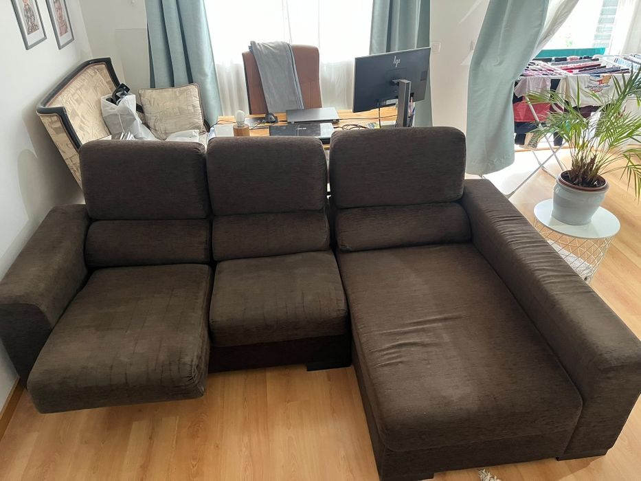 Sofá 2 lugares com chaise longue