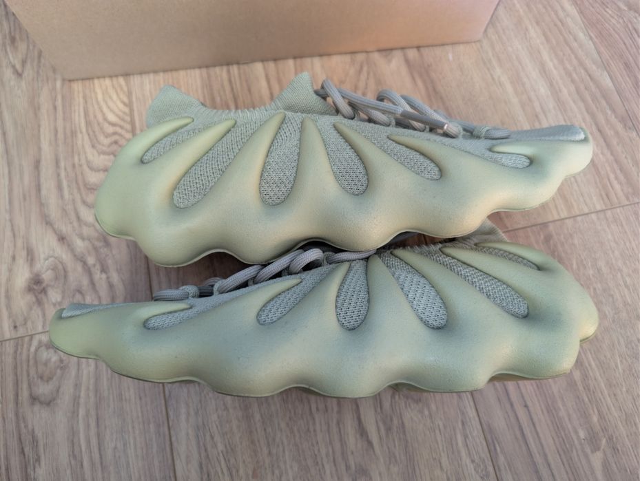 Yeezy 450 resin 44