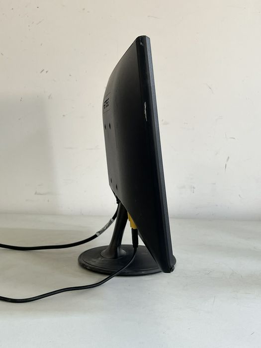 Монітор монитор HANNS G 19”