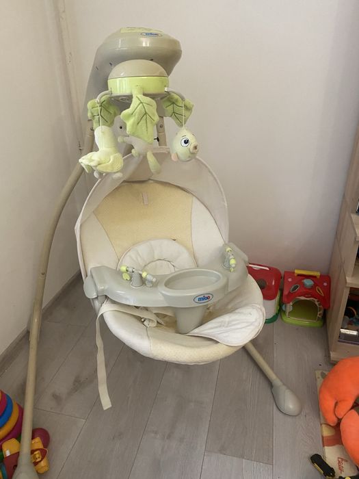 Укачивающий музыкальный центр детская електро качели  шезлонг mioobabe