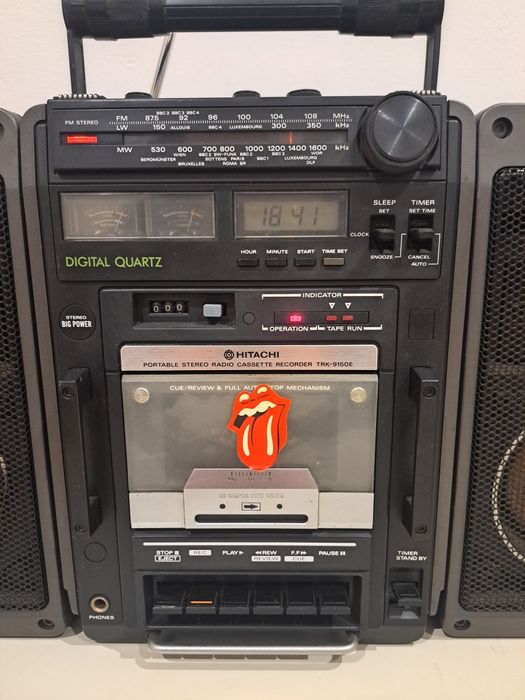 Hitachi trk 9150e магнітола бумбокс