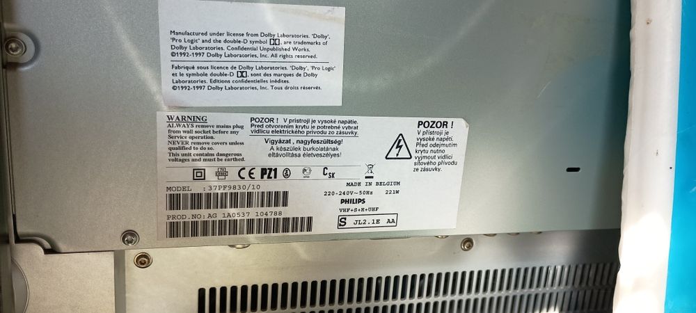Sprzedam TV Philips Ambilight 37PF9830/10