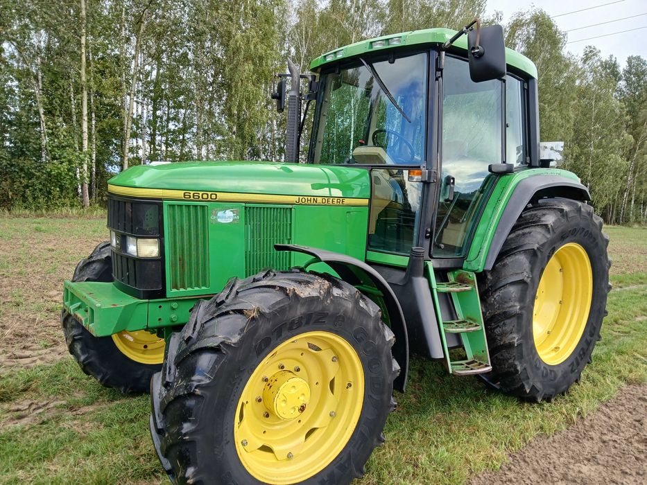 ciągnik JOHN DEERE 6600