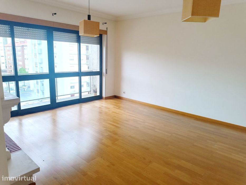 T2 Apartment with Garage in Coimbra (Solum)