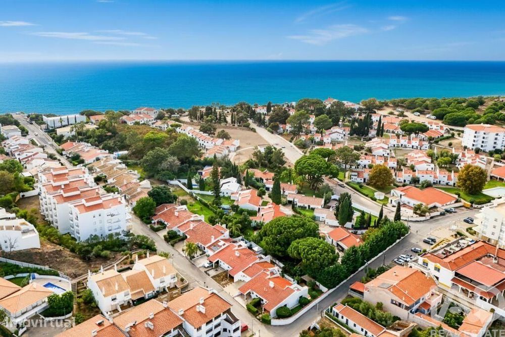 Casa / Villa T2 em Albufeira e Olhos de Água de 73,00 m2