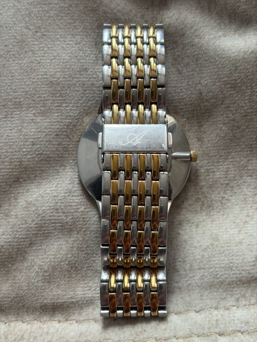 Годинник Adriatica Classic A1229.2116Q!