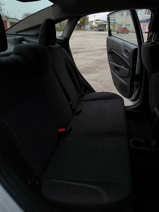 Форд фієста 2019