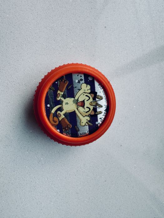 Mirinda pokemon meow kolekcjinerskie