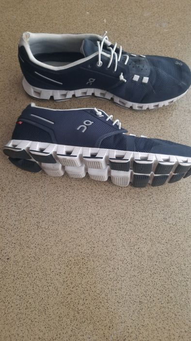 Кросівки  On Cloud  42,43