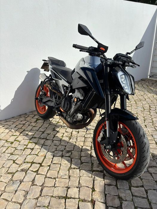 KTM Duke