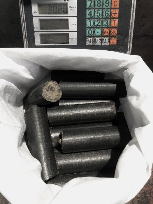 Брикет паливний Нестро деревна тирса+вугілля/Брикет топливный/Дрова