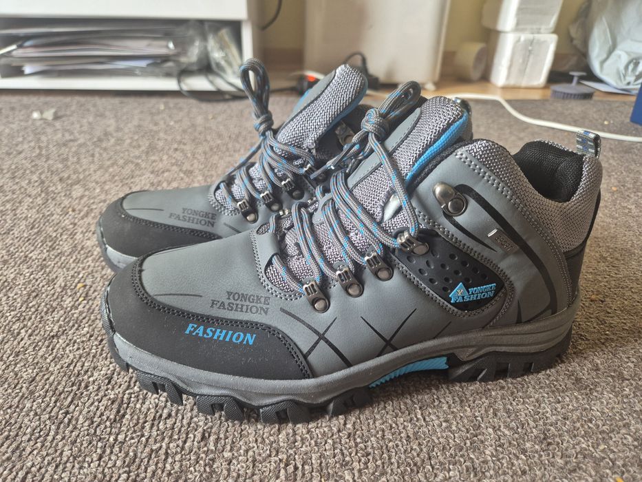 Nowe buty trekkingowe R44 wkładka 27 cm