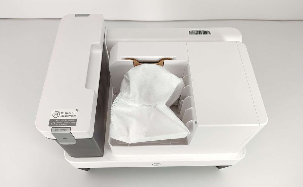 Yeedi Cube robot odkurzający z funkcją wycierania, stacja odsysająca