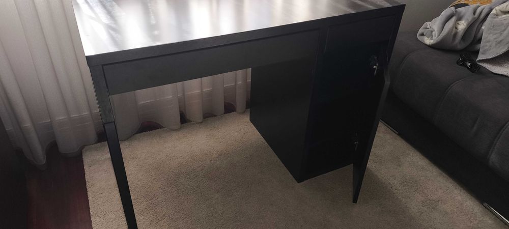 Secretária IKEA MICKE