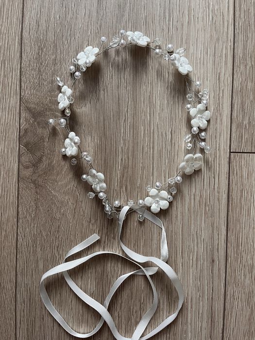 Віночок квіточки на голову на причастя