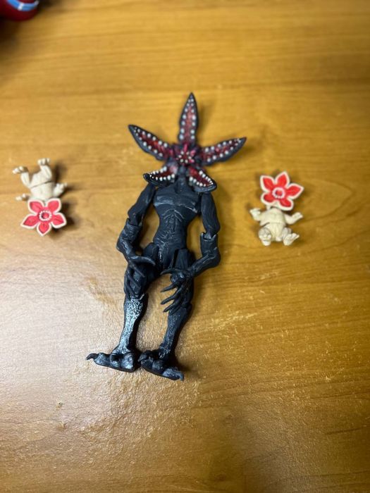 Дивні дива /очень странные дела . Демогоргон