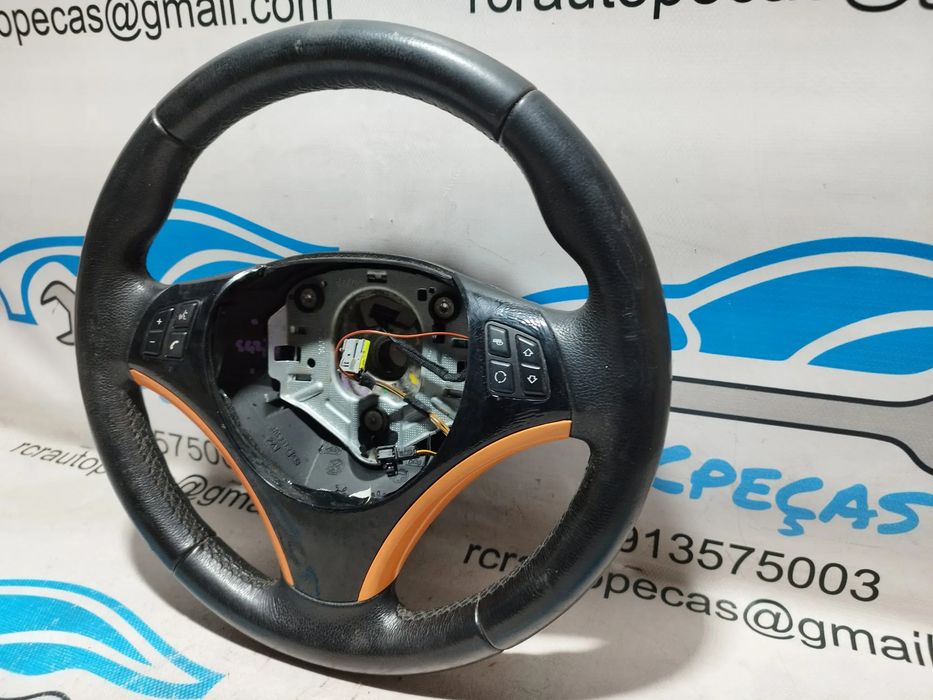 VOLANTE GUIADOR BMW SERIE 1 E87 E81 E88 E82 32306795570 6795570 PELE