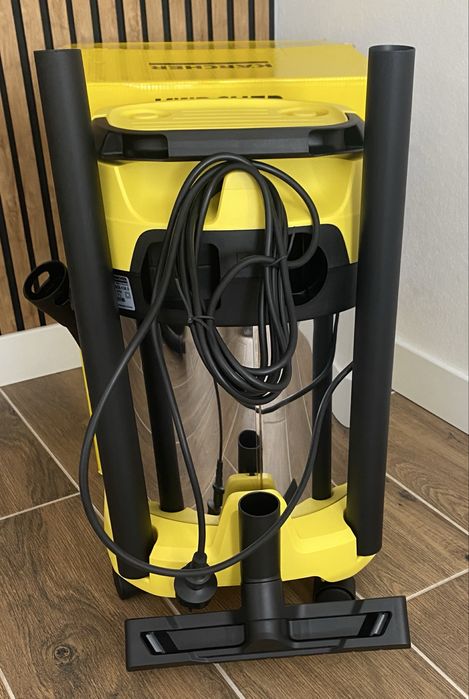 Пилосос будівельний/Строительний пилесос Karcher WD3S P 1.628-135.0