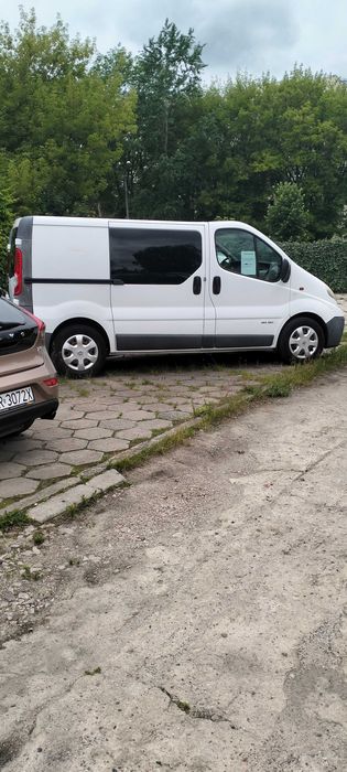 Renault trafic 2007 rok 2.5 diesel