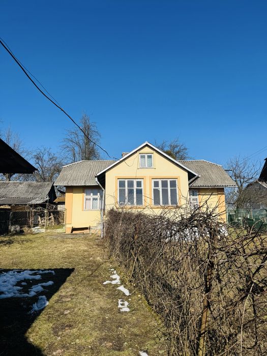 Продається будинок з земельною ділянкою, у м.Новий Розділ.