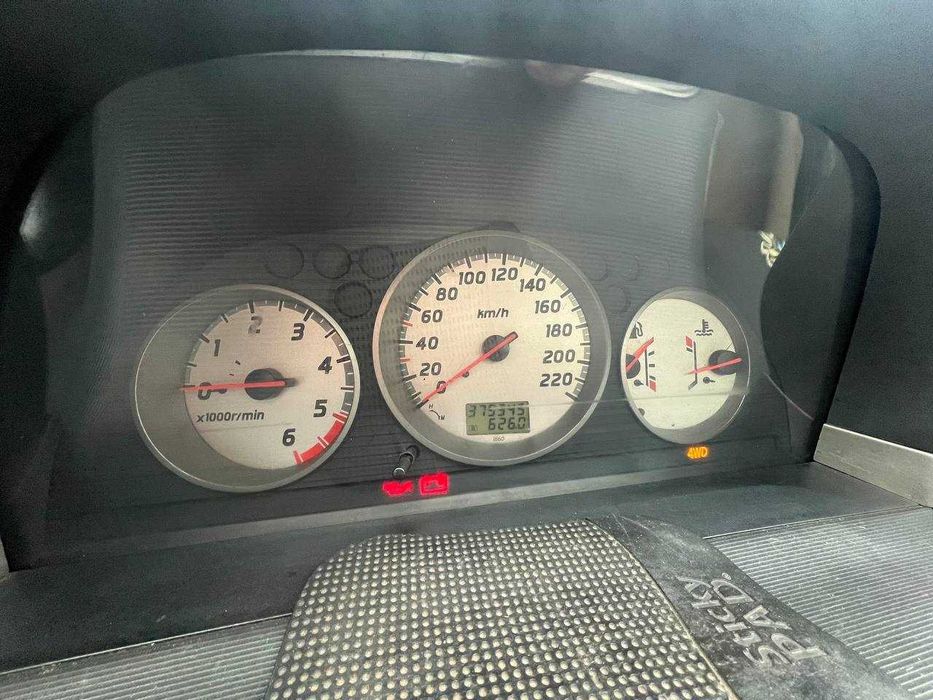 nissan x-trail 2.2 не на фонді