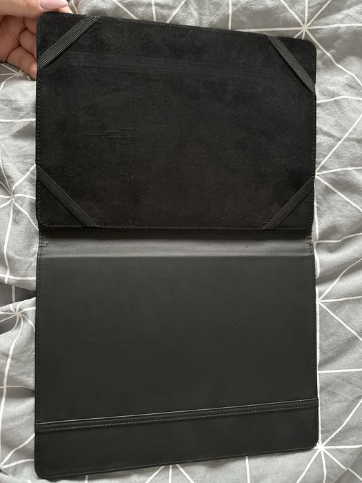 Etui na tablet nieuzywane