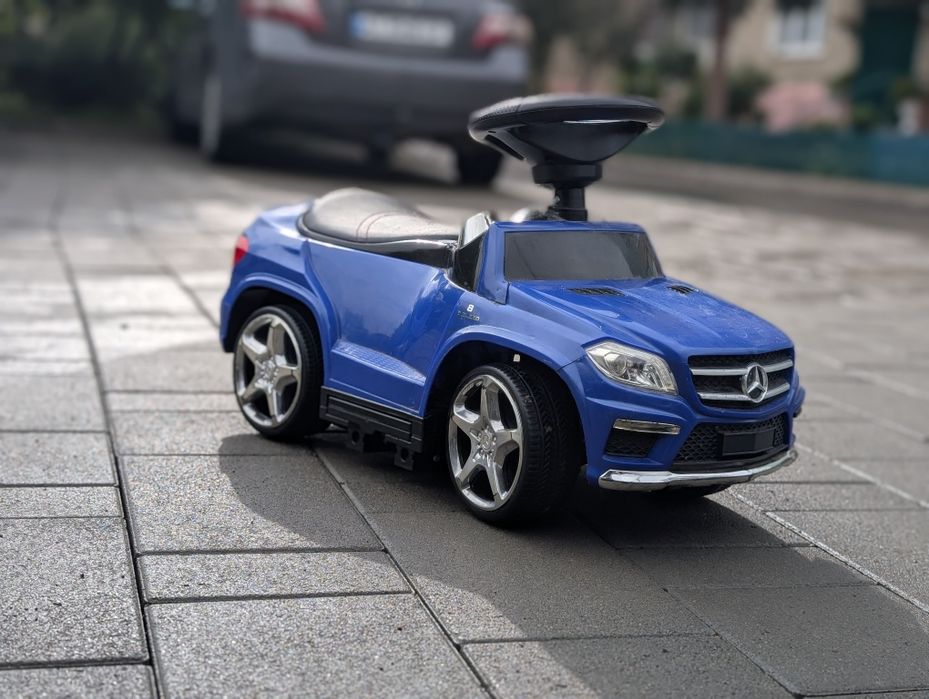 Дитяча машина-толокар / електромобіль Mercedes-Benz (синій)